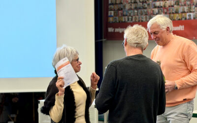 Urkundenverleihung der Erwachsenen